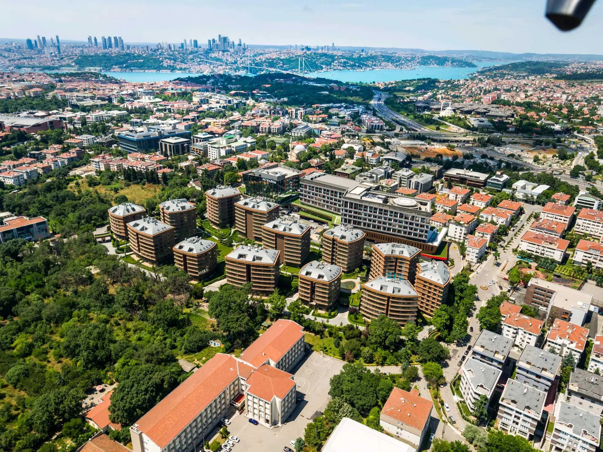 Luxurious 3+1 Apartment with Stunning Landscape Views in Üsküdar